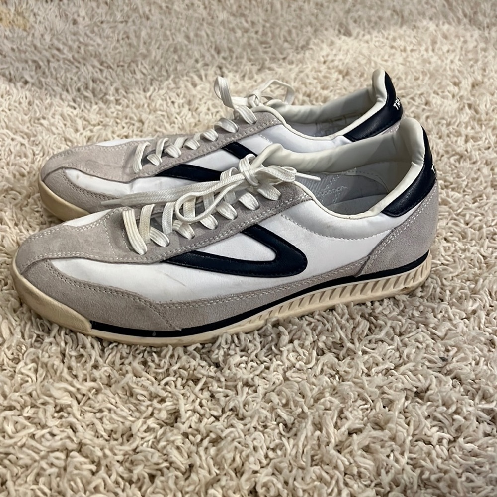 GUC Tretorn tennis shoe in Navy & white